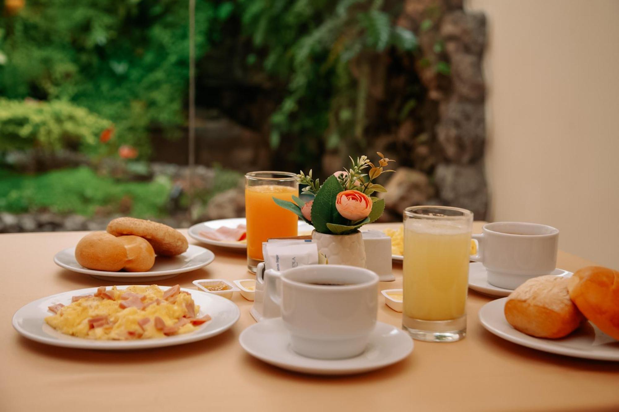 Hotel Carrera Lima Eksteriør billede